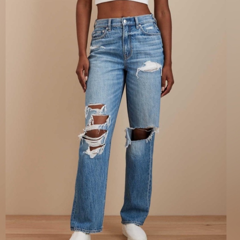 American Eagle High Rise Baggy Straight Jeans Women’s Size 0 Distressed Denim